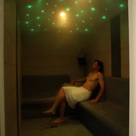 Alpendorf Anno Dazumal Chalet Tux