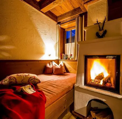 Alpendorf Anno Dazumal Chalet Tux