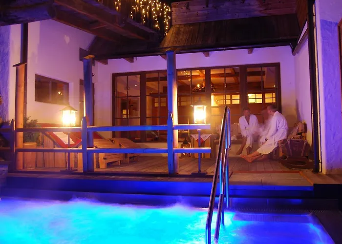 Alpstuga Alpendorf Anno Dazumal Tux